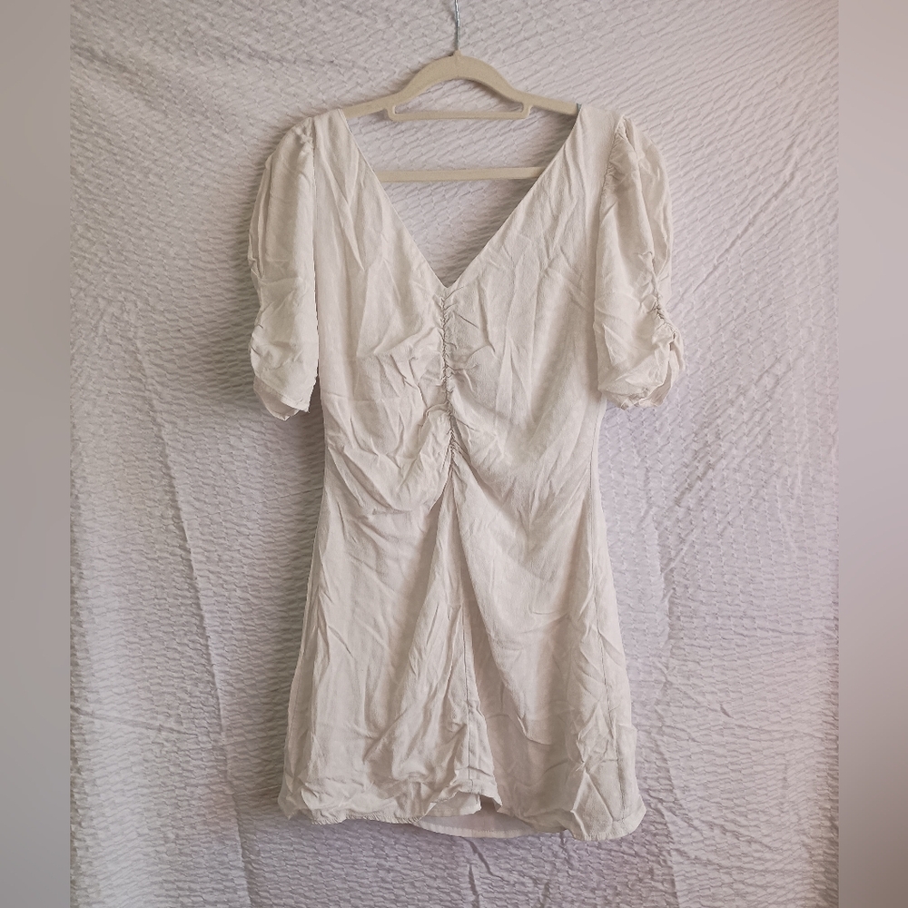 Zara White Viscose Textured Fabric With Subtle Polka Dots Pattern L